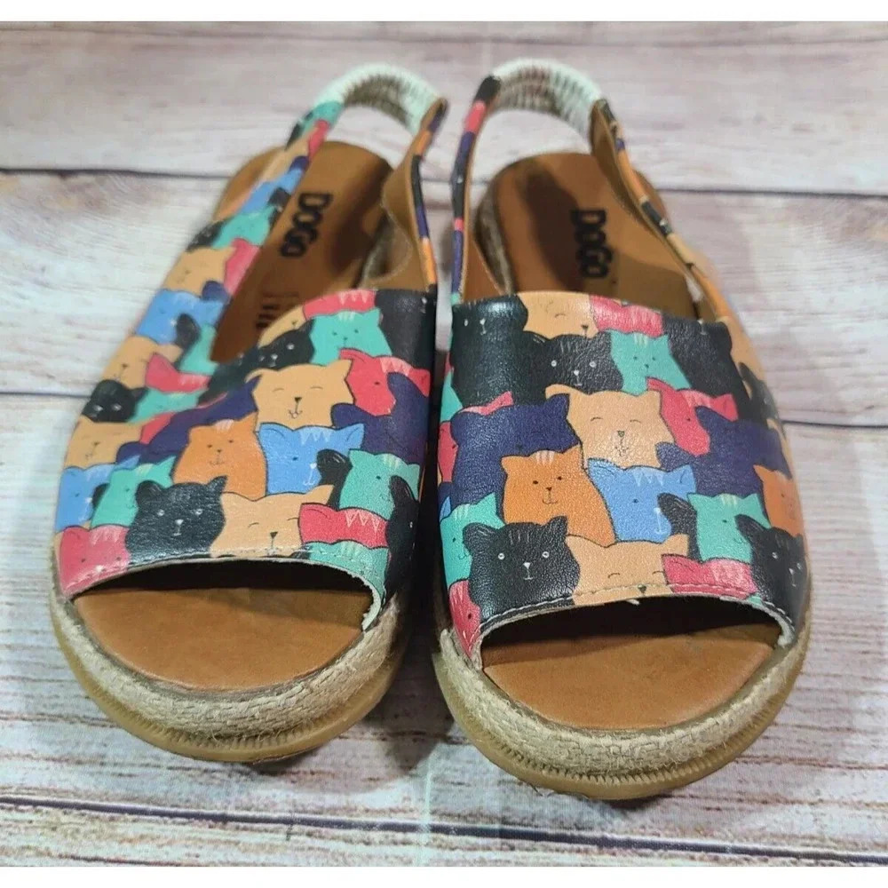 Dogo Girls Keep Together Sandals Size 32 Vegan Leather Cat Dog Pattern
